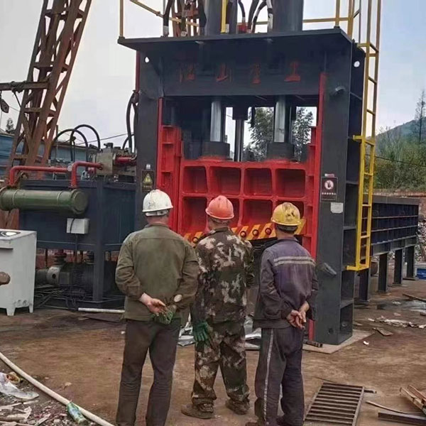 江山重工龙门剪切机