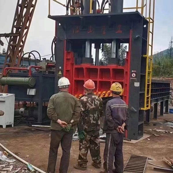 江山重工龙门剪切机